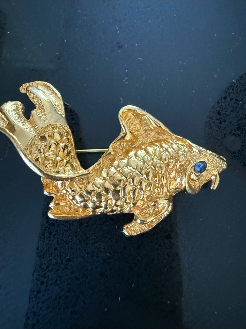 Vintage NATORI Signed Gold Tone Koi Fish Brooch